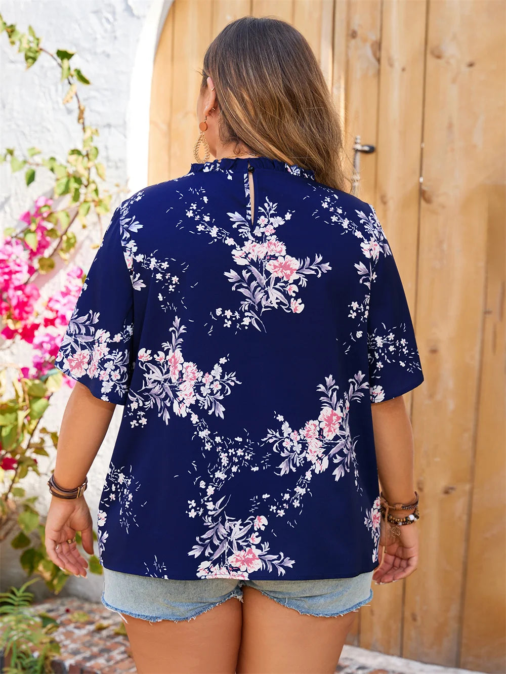 GIBSIE Plus Size Summer Hollow out Floral Print Women Blouse Casual O-Neck Slit Short Sleeve Tops Female Holiday Loose Blouses