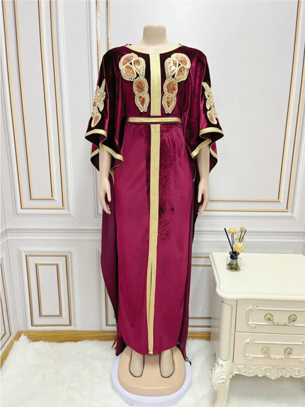 Arabic Abaya Dubai Muslim Kaftan Maxi Dress Women Luxury Velvet Caftan Marocain Evening Party Long Dresses 2024 Abayas Femme