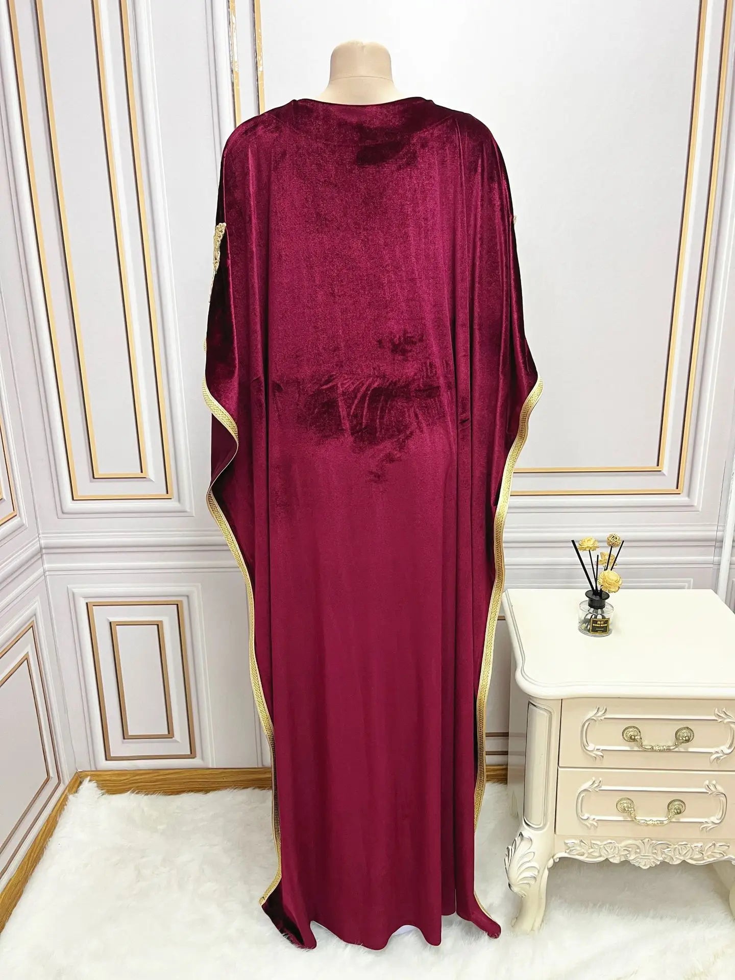 Arabic Abaya Dubai Muslim Kaftan Maxi Dress Women Luxury Velvet Caftan Marocain Evening Party Long Dresses 2024 Abayas Femme