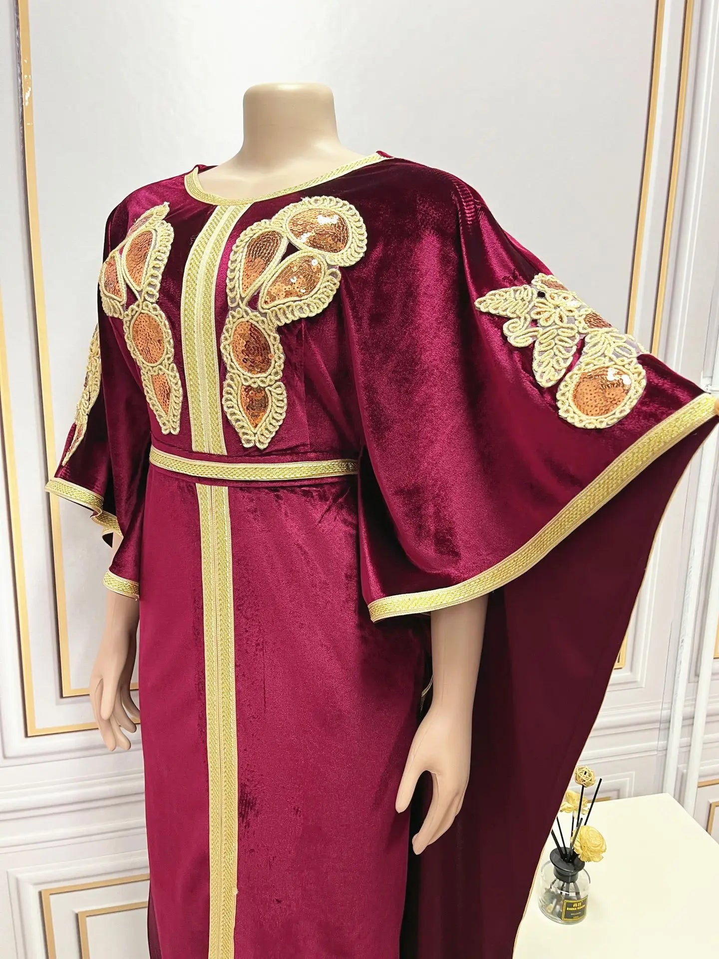 Arabic Abaya Dubai Muslim Kaftan Maxi Dress Women Luxury Velvet Caftan Marocain Evening Party Long Dresses 2024 Abayas Femme